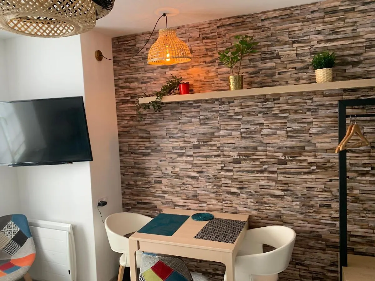 Cosy Solidor T2 Avec Jardin Terrasse 100M Plage Saint-Malo 0*,  France